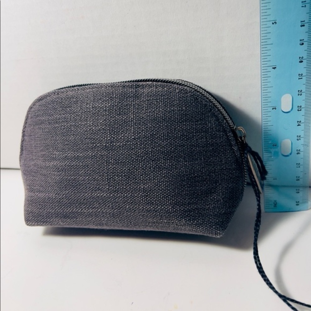 Laura Mercier small makeup canvas bag - Picture 4 of 6